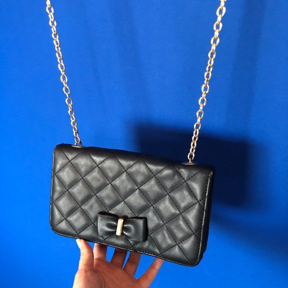 Forever 21 Handbags - Forever 21 Cute Lace Vinyl Crossbody Bag in Black